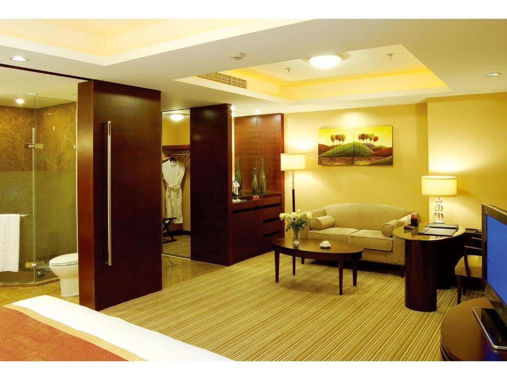 Dalian Liangyun Hotel Экстерьер фото