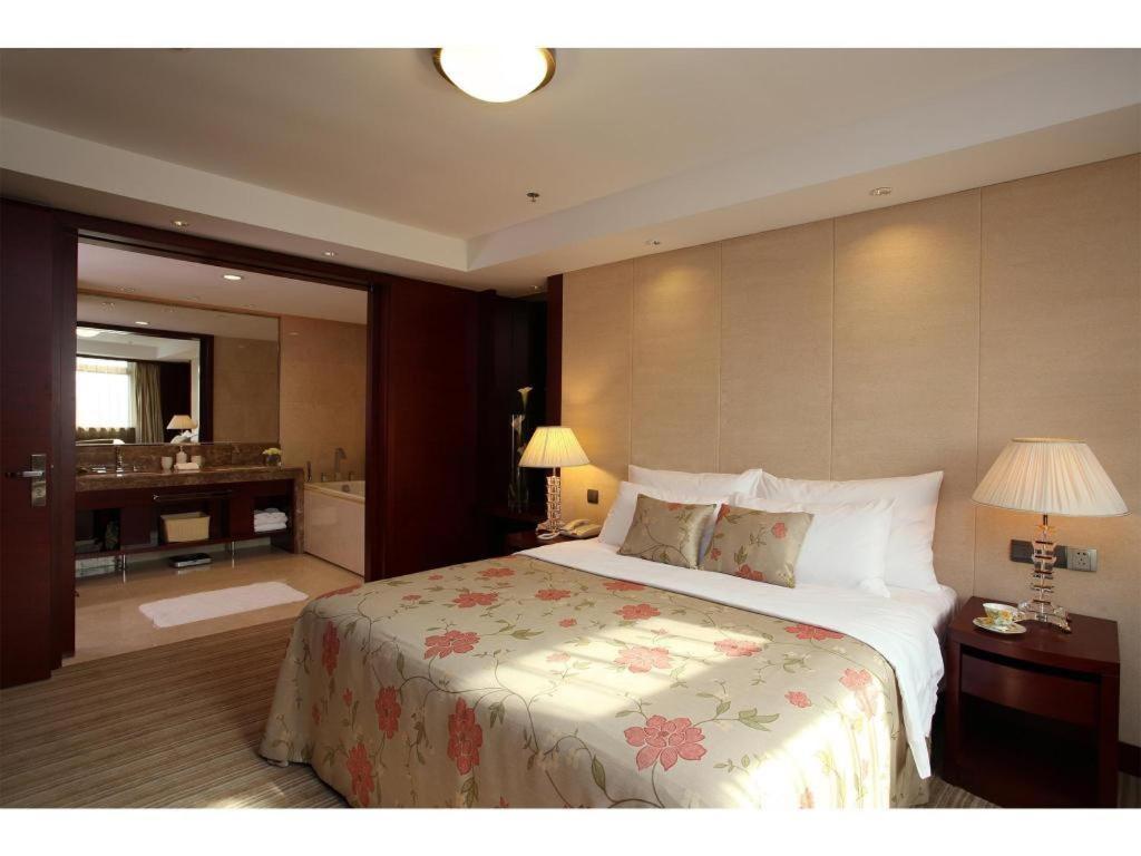 Dalian Liangyun Hotel Экстерьер фото
